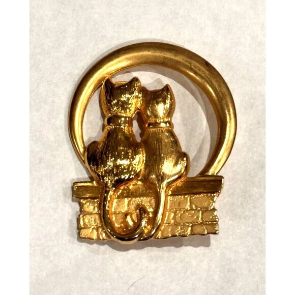 JJ JONETTE Pin Brooch Gold Cat Kitten Lovebirds Moon DOGS ARTICULATE TAIL LOT 3 - Picture 2 of 11